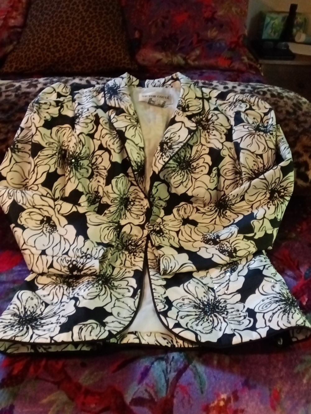 Victor Costa Black and White Floral Blazer